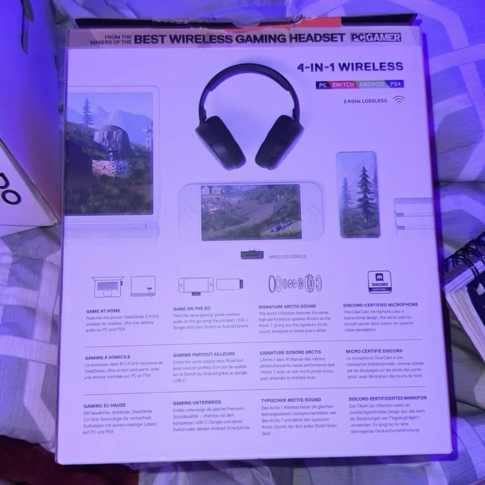 Steel series Arctis 1 wireless headphones